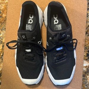 On Running Cloudultra Trailrunning Shoe